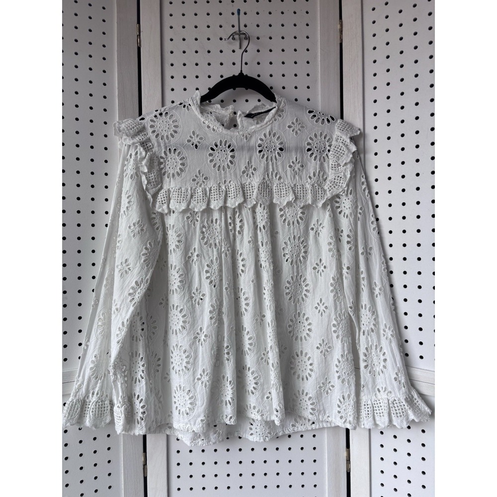 Zara Woman‎ M White Ruffle Eyelet Boho Long SLV Top Shirt Blouse